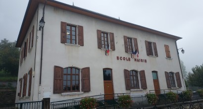 Ecole et mairie - Presle (38)