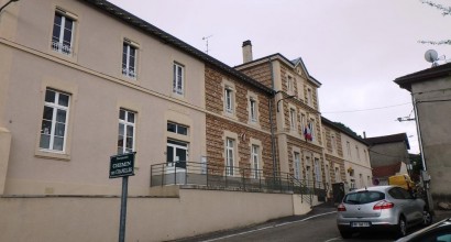 Ensemble Mairie, école et salle polyvalente - Faramans (38)